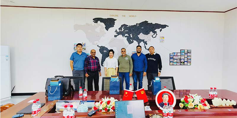 國(guó)外來訪jpg 國(guó)外來訪jpg